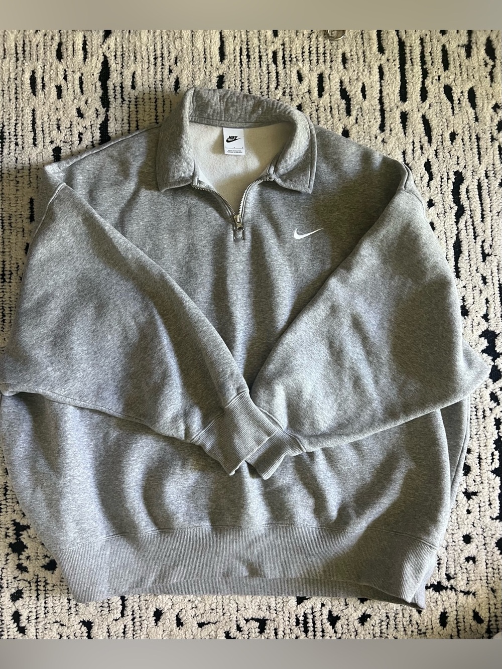 Nike Men’s Grey Half-Zip Pullover Sweatshirt